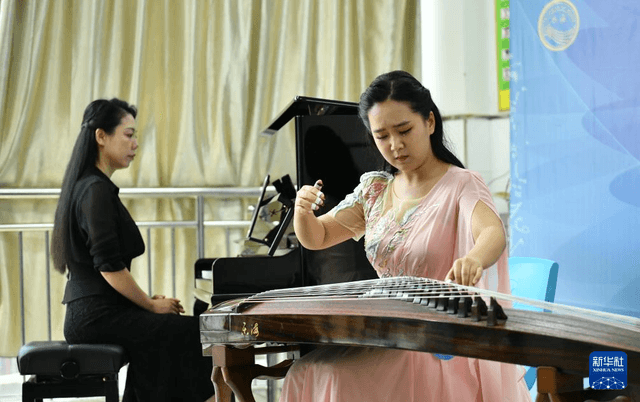 河北肃宁:民族乐器爱好者展才艺