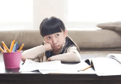 北京儿童医院专家:合理引导“发呆”利于孩子成长