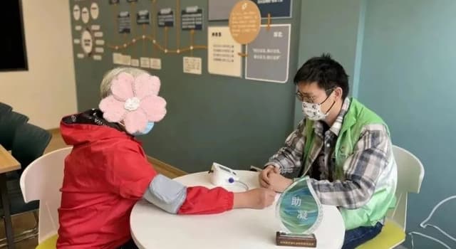 上海长宁华阳路街道成立“助凝”工作室,打造专业化社区救助顾问队伍